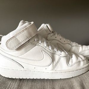 Nike Borough Mid 2 youth